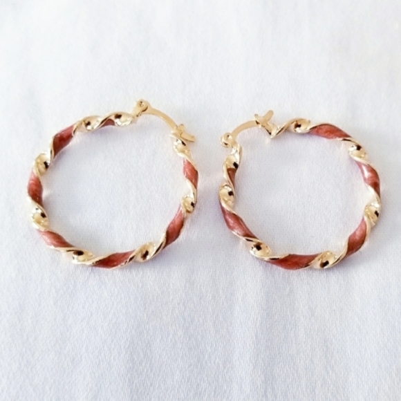 14K Gold Plated Twisted Brow Hoops. New - Picture 1 of 6